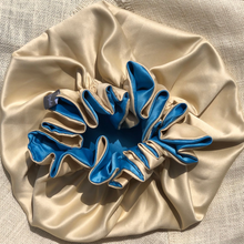 Load image into Gallery viewer, Bonnet